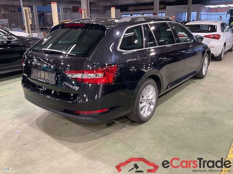 SKODA SUPERB COMBI 1.4 TSI PHEV 160KW DSG6 AMBITION #4