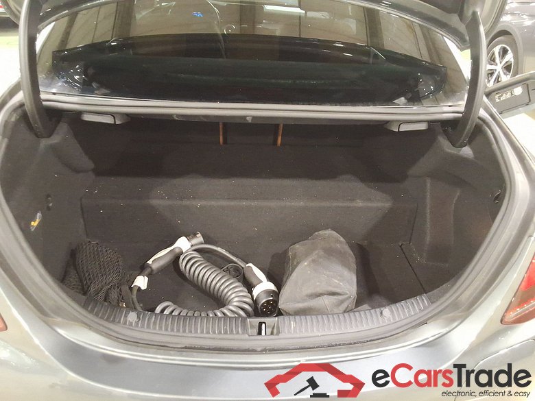 MERCEDES-BENZ CLASS C DIESEL (W205) - 2018 C 300 de PHEV Business Solution #3