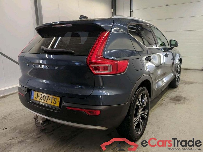 VOLVO XC40 1.5 T4 Rech InscrExp #2