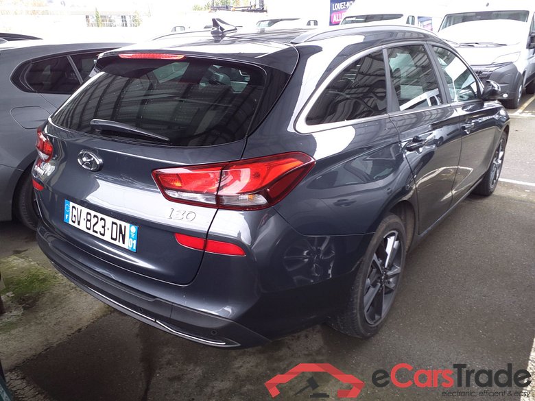HYUNDAI i30 1.0 T-GDI SW 120cv 48V-Mildhybrid Creative DCT7 #3