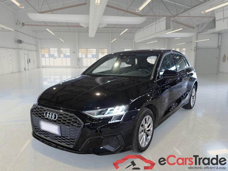 AUDI A3 / 2020 / 5P / BERLINA 40 TFSI E S TRONIC BUSINESS S.BACK