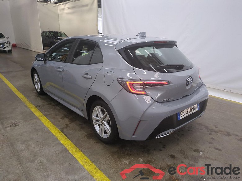 TOYOTA Corolla / 2018 / 5P / Berline Hybride 184h Dynamic Business Stage Acad #2
