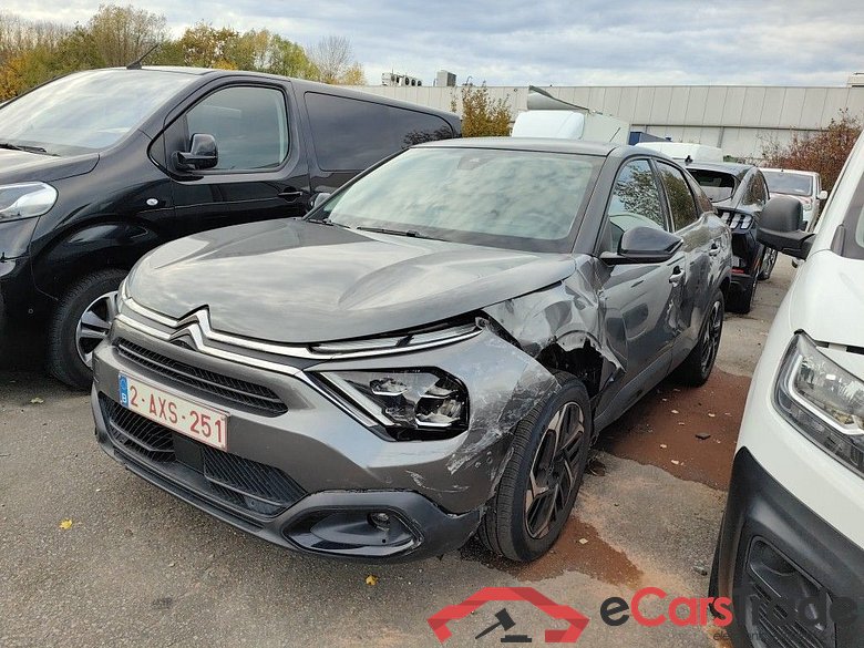 Citroën C4 1.5 BlueHDi 110 S&S BVM Shine Pack 5d !! damaged car rolling car