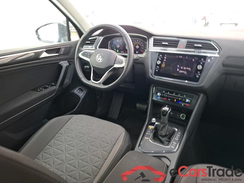 VOLKSWAGEN Tiguan  2020  5P SUV 14 eHybrid 245 DSG6 Life Business #5