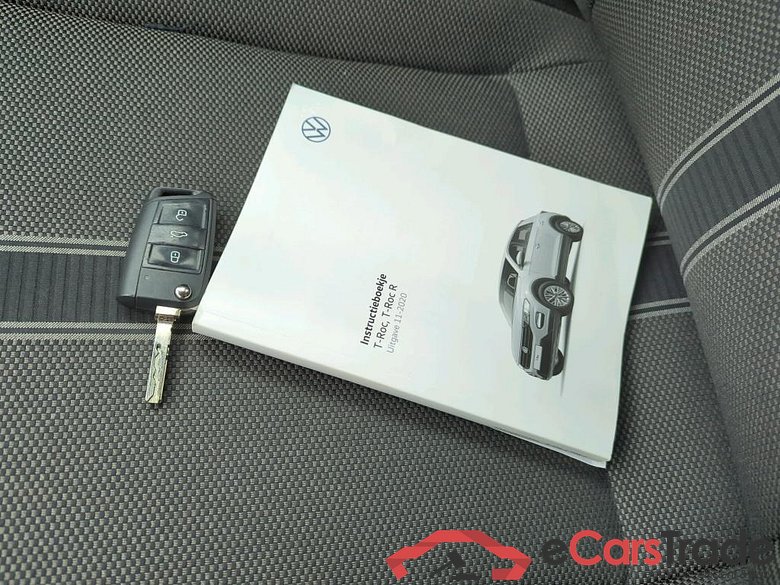 VOLKSWAGEN T-Roc 81 kW #6