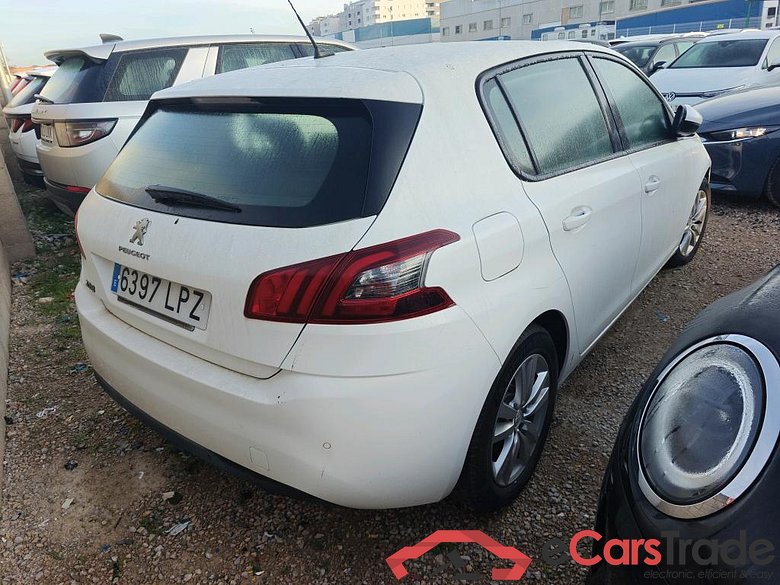 PEUGEOT 308 / 2017 / 5P / berlina con portón 5p Active Pack BlueHDi 130 S&S #2