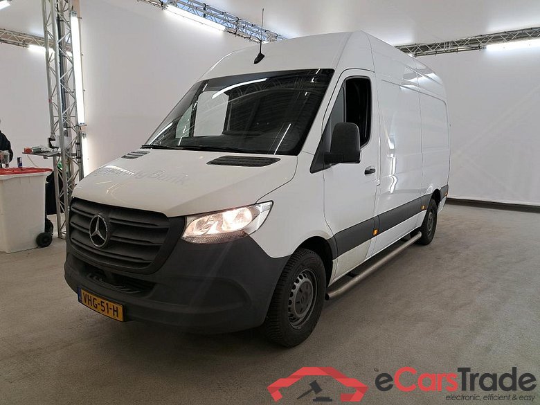 Mercedes-Benz Sprinter 311CDI L2H2 RWD 3.5 Functional VI 4d #1
