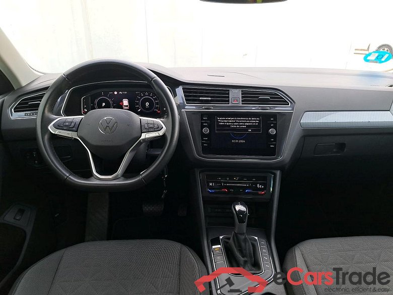 VOLKSWAGEN Tiguan / 2020 / 5P / todoterreno Life 1.4 TSI eHybrid 180kW (245CV) DSG #3