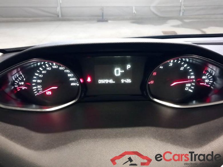 PEUGEOT 308 2014 WAGON SW ACTIVE BLUEHDI 120CV EAT6 SeS AUT. #4