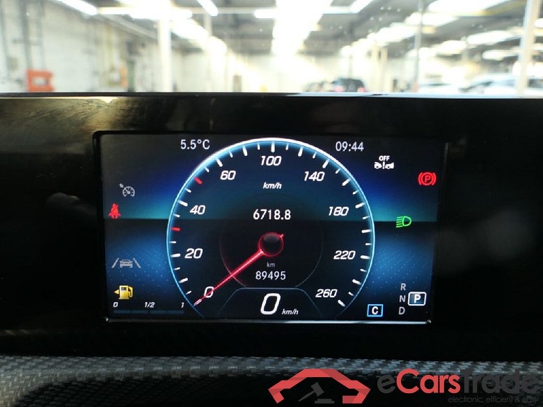 CLA -Klasse Shooting Brake CLA 180 (118.684) 1.3 AT7 E6d #6