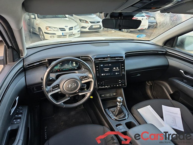 HYUNDAI Tucson / 2020 / 5P / todoterreno 1.6 TGDI 110kW (150CV) 48V Maxx #3