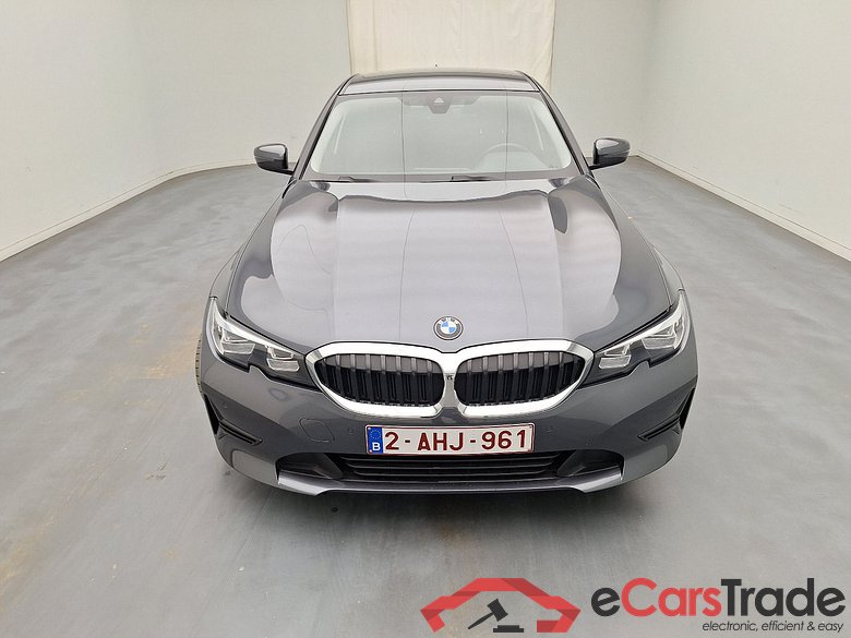 BMW, 3-serie '18, BMW 3 Reeks Berline 330e (215 kW) 4d
