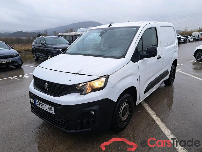 PEUGEOT Partner / 2018 / 4P / furgón derivado de turismo Premium Standard 600kg BlueHDi 73kW