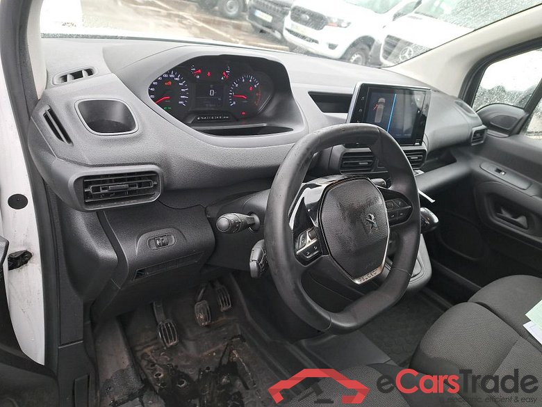 PEUGEOT Partner / 2018 / 4P / furgón derivado de turismo Premium Standard 600kg BlueHDi 73kW #3