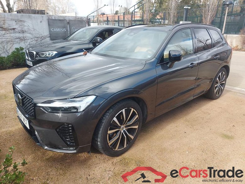 VOLVO XC60 / 2017 / 5P / todoterreno 2.0 B4 D AWD Ultimate Dark Auto #1