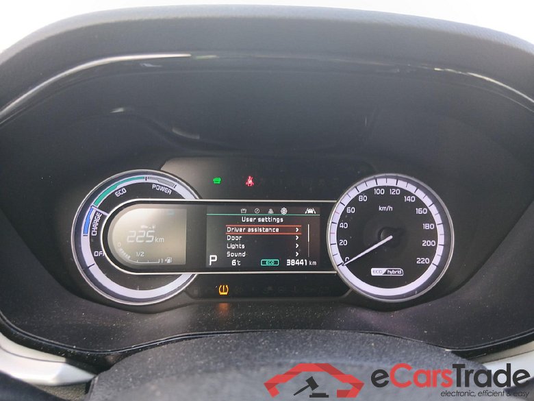 KIA Niro / 2019 / 5P / crossover 1.6 GDi HEV 104kW (141CV) Drive #4