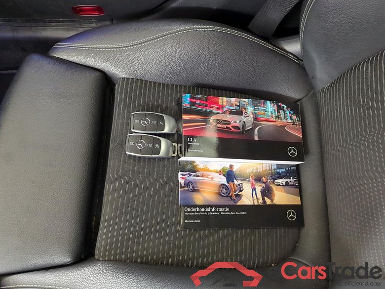 Mercedes-Benz CLA CLA 180 DCT Bus. Solution Progressive 4d + Pano #4