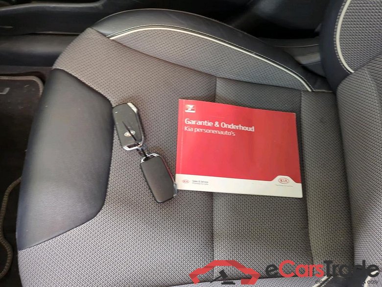 Kia e-Niro 64kWh DynamicLine 5d #4