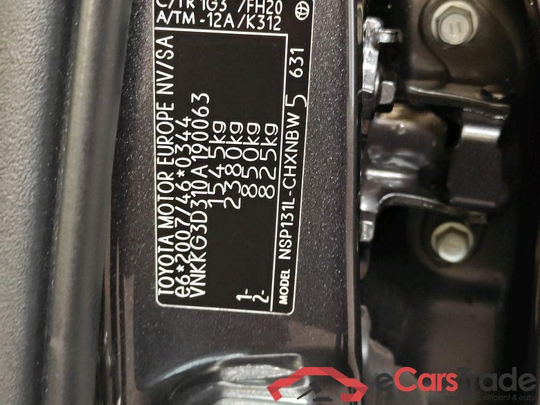 Toyota Yaris 1.5 VVT-i Active Automaat 5d #6