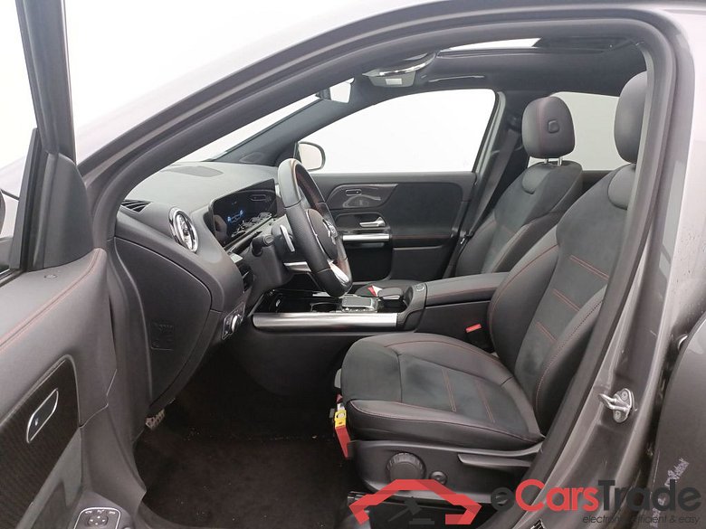 MERCEDES CLASSE GLA - 2020 GLA 250e 262 (160+102) Business Solution 5d Auto #3