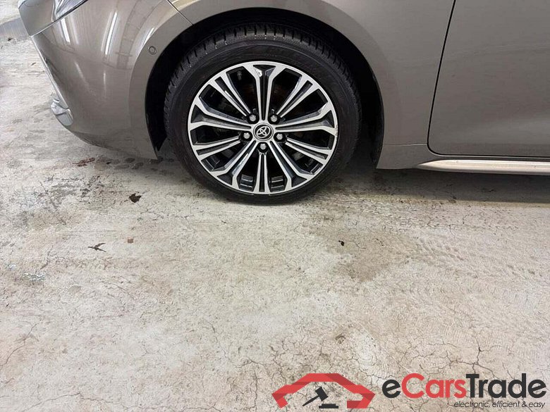 TOYOTA Corolla Touring Sports 1.8 Hybrid Executive #4