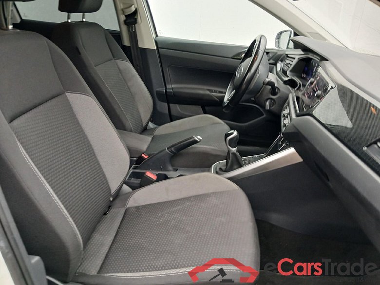 VOLKSWAGEN Polo / 2021 / 5P / berlina con portón Life 1.0 TSI 70kW (95CV) #6