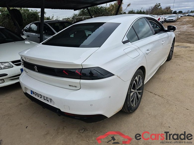PEUGEOT 508 / 2018 / 5P / berlina con portón 5P Allure BlueHDi 120kW (160) S&S EAT8 #2