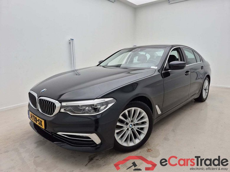 BMW 5-serie 530i xDrive High Executive AUT #1