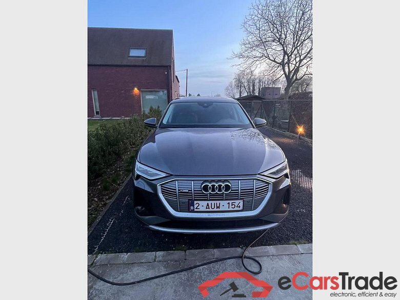 AUDI e-tron Audi e-tron  S line 55 quattro 300,00 kW #1