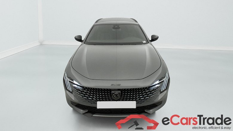 Peugeot 508 SW Hybrid 180 e-EAT8 Allure #2