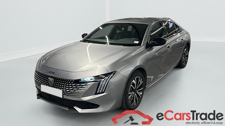 Peugeot 508 Hybrid 225 e-EAT8 Allure #3