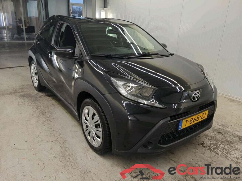 TOYOTA Aygo X 1.0 VVT-i MT Play #5
