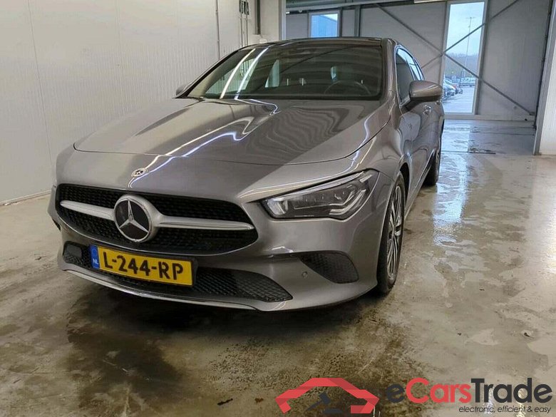 MERCEDES-BENZ CLA-klasse Shooting Brake 200 Bns Sol. Luxury
