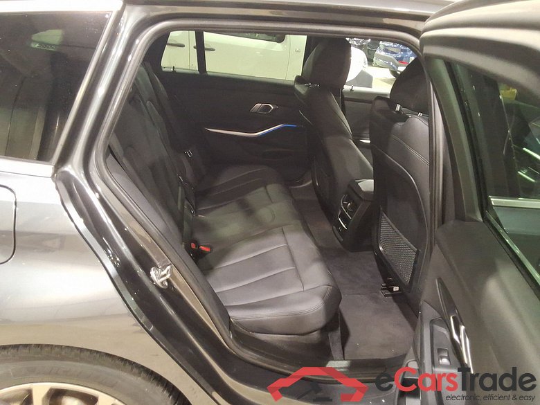 BMW 3 TOURING - 2019 330eA PHEV #5