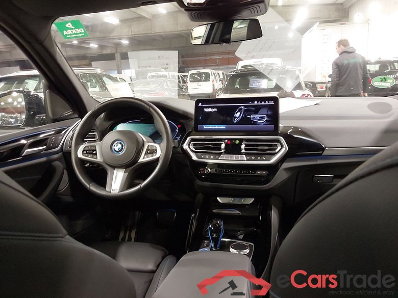 BMW IX3 80KWH AUTO #6