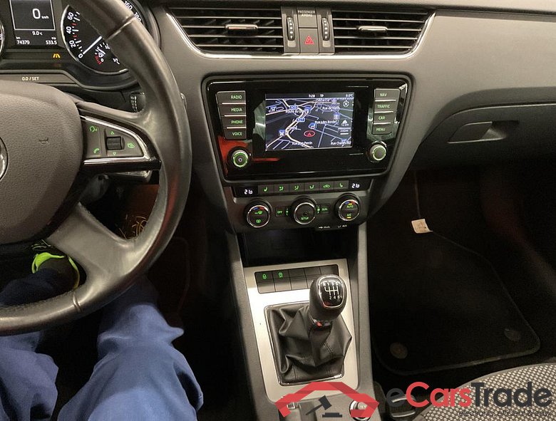 SKODA Octavia Combi Octavia Wagon Ambition 1,4 TSI 103 kW 6-speed mech. #4