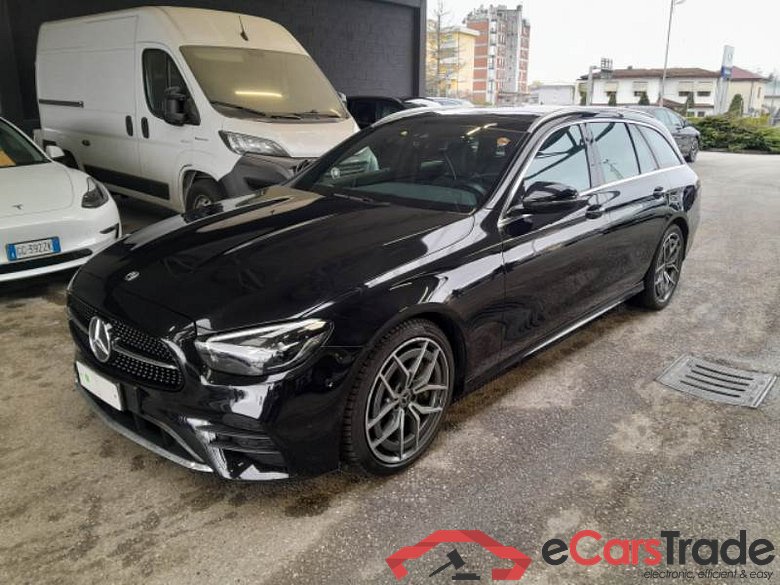 MERCEDES-BENZ CLASSE E / 2020 / 5P / STATION WAGON E400D 4MATIC PREMIUM