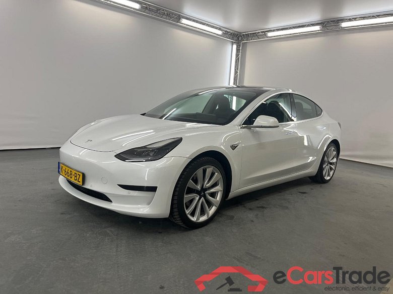 Tesla Model 3 Standard RWD Plus 60 kWh