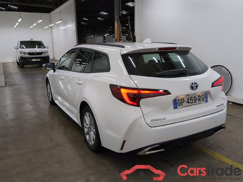 TOYOTA Corolla Touring Sports / 2018 / 5P / Break Hybride 122h Dynamic Business Beyond Zer #4