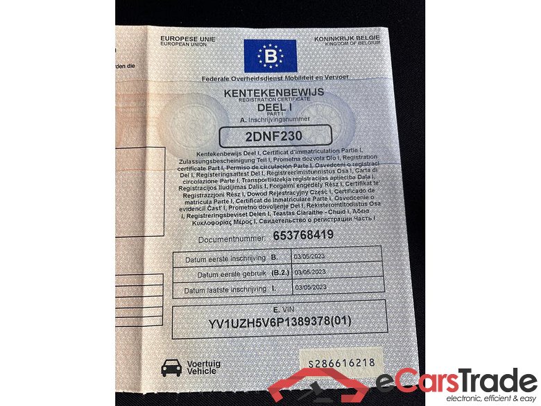 VOLVO XC60 2.0 T8 PHEV AWD Ultimate Dark (335kW) #3