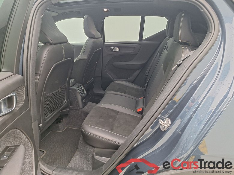 Volvo, XC40 '17 PHEV, Volvo XC40 T4 Recharge Geartronic R-Design 5d #4