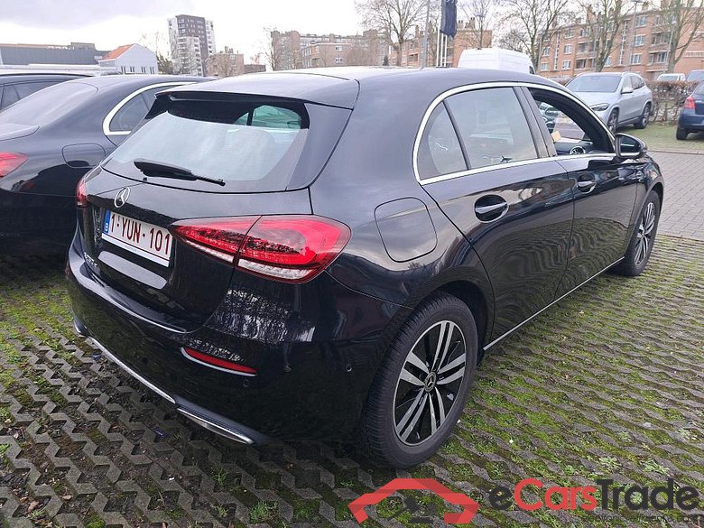 MERCEDES-BENZ CLASS A (W177) A 250 e PHEV Business Solution #4