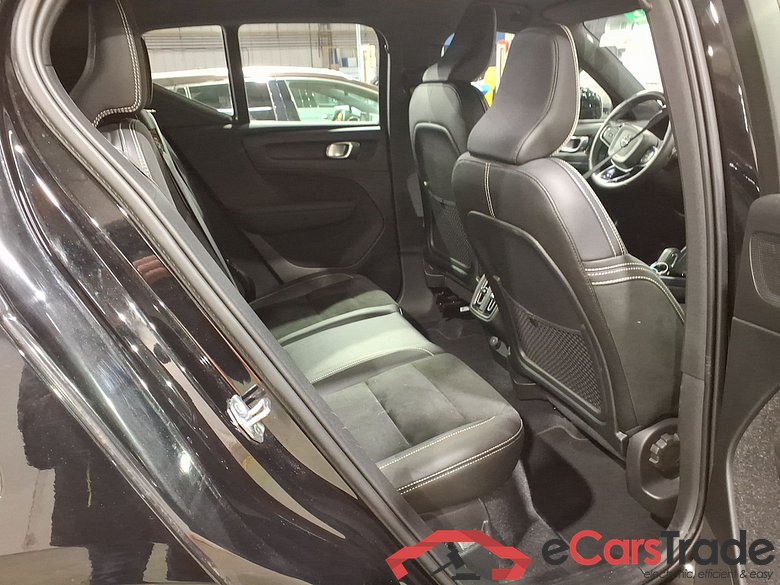 VOLVO XC40 1.5 T2 GEARTRONIC R-DESIGN #5