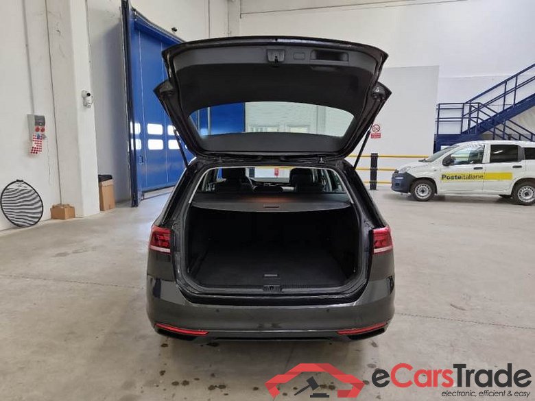 VOLKSWAGEN PASSAT / 2019 / 5P / STATION WAGON VAR. 2.0TDI SCR EVO 90KW BUSINESS DSG #5