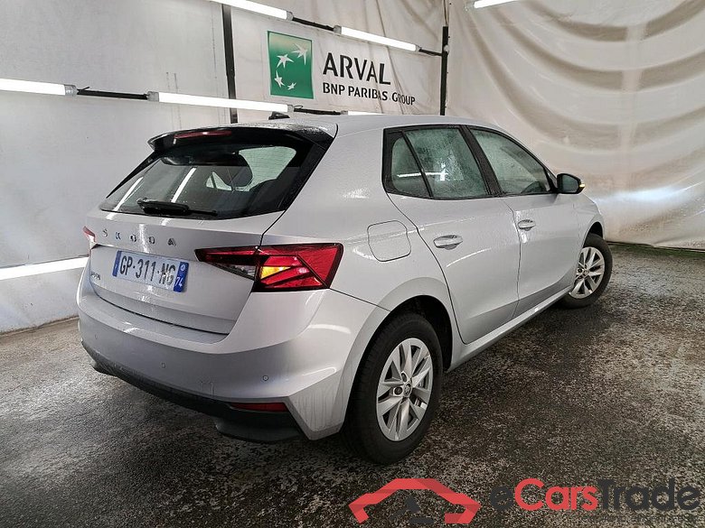 Fabia Ambition 1.0 MPI 80CV BVM5 E6d #3