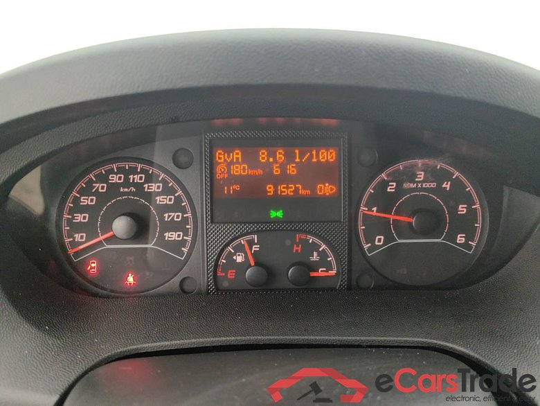 Peugeot Boxer 2.2 BlueHDi S&S 140 Premium 335 L2H2 4d #6