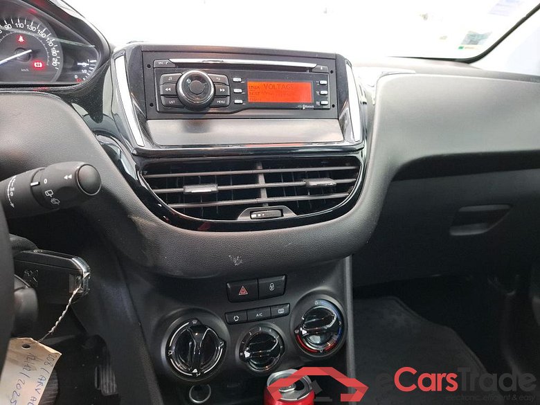 208 Affaire Premium 1.6 HDi 75CV BVM5 E6 #6