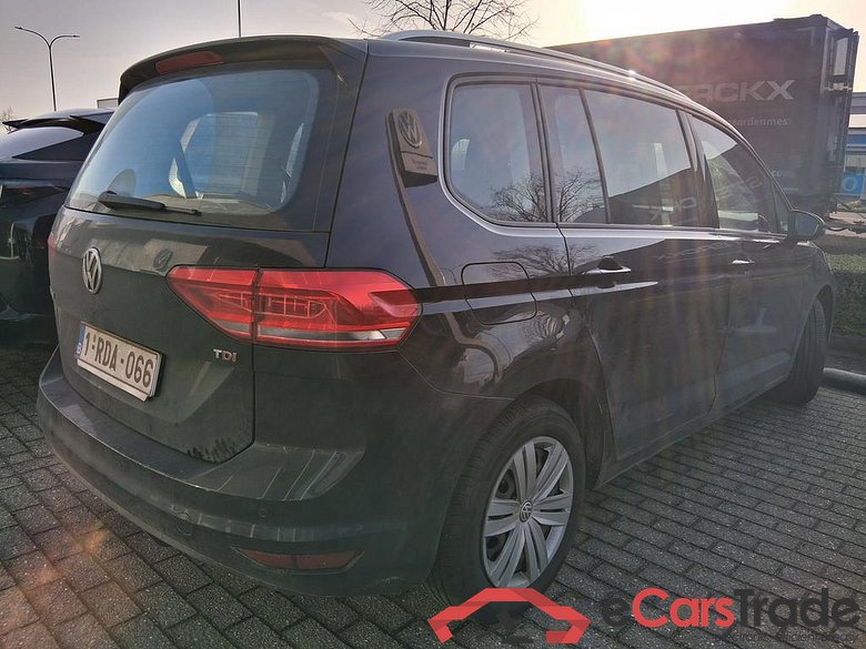 VOLKSWAGEN Touran  #4