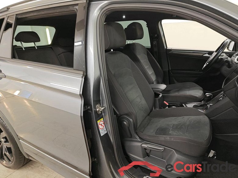 Volkswagen Tiguan Allspace 1.5 TSI DSG Highline Business R + Pano, Black Style pakket, 20 inch #3