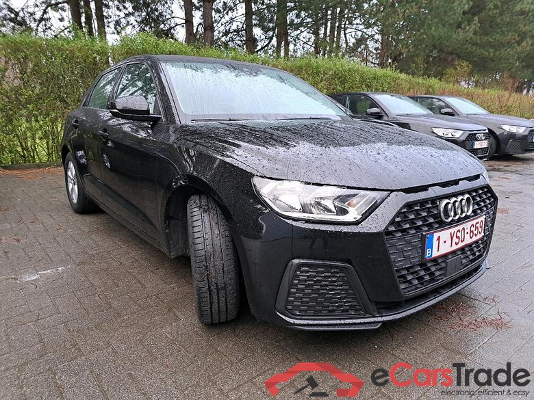 Audi A1 1.0 25 TFSI Virtual Navi Klima PDC ... #2